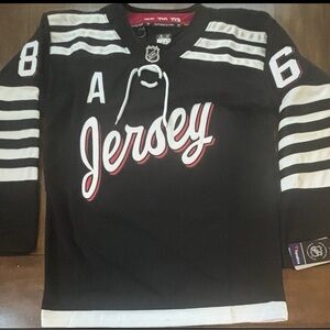 New Jersey Devils #86 Jack Hughes Hockey Black Stitched Jersey Adult Large (52)